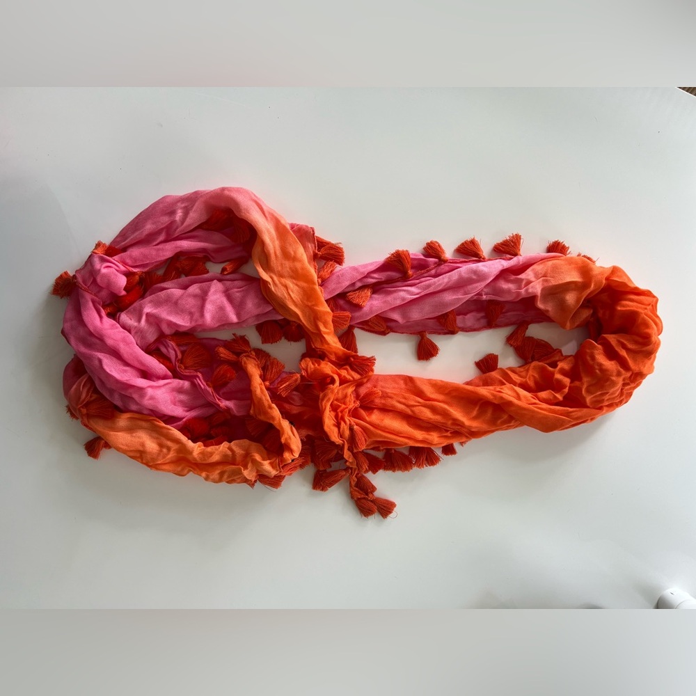 Splendid ombré scarf with tassels